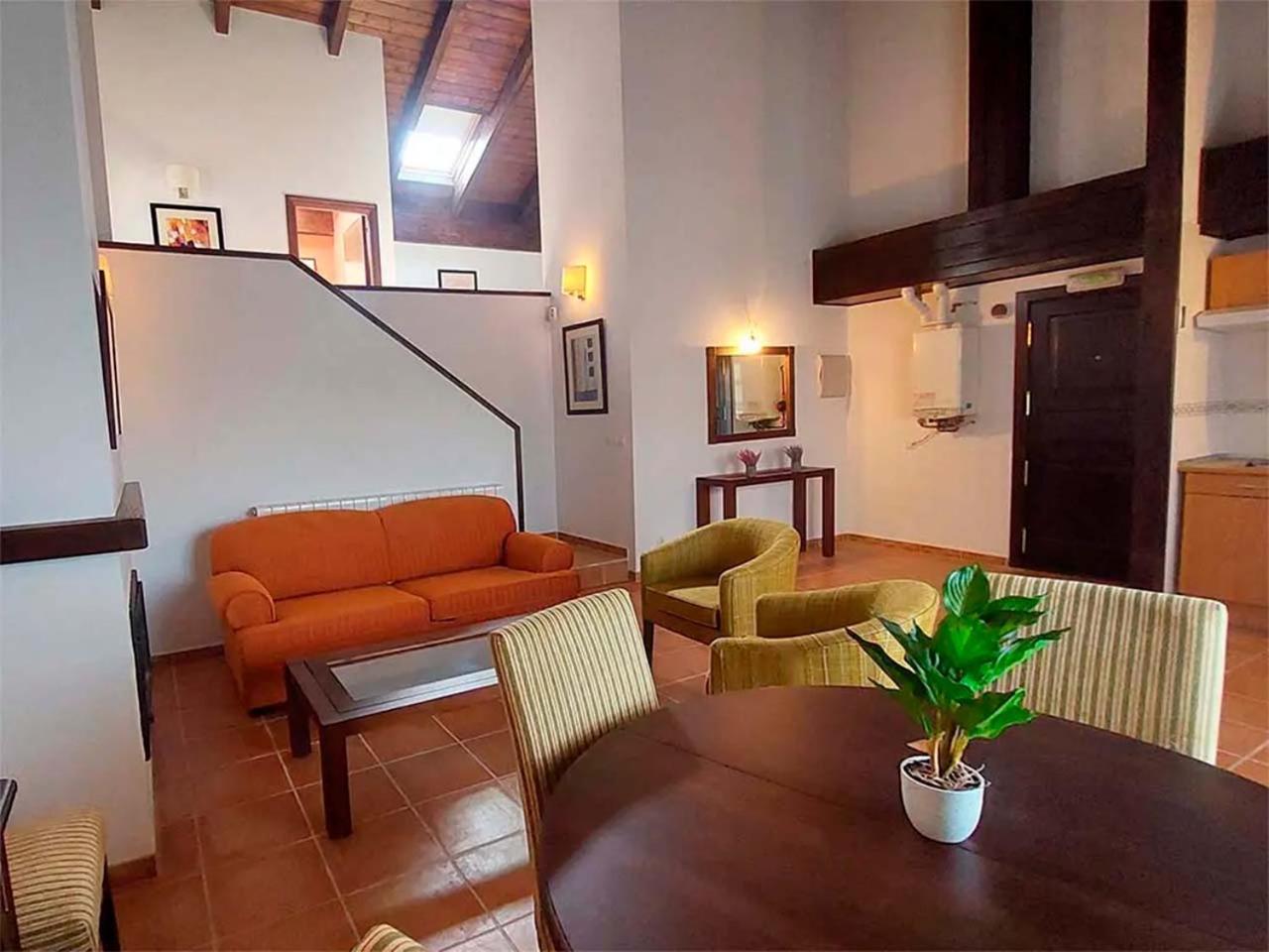 Apartamentos Jaca Mirador De Badaguas 3000 エクステリア 写真