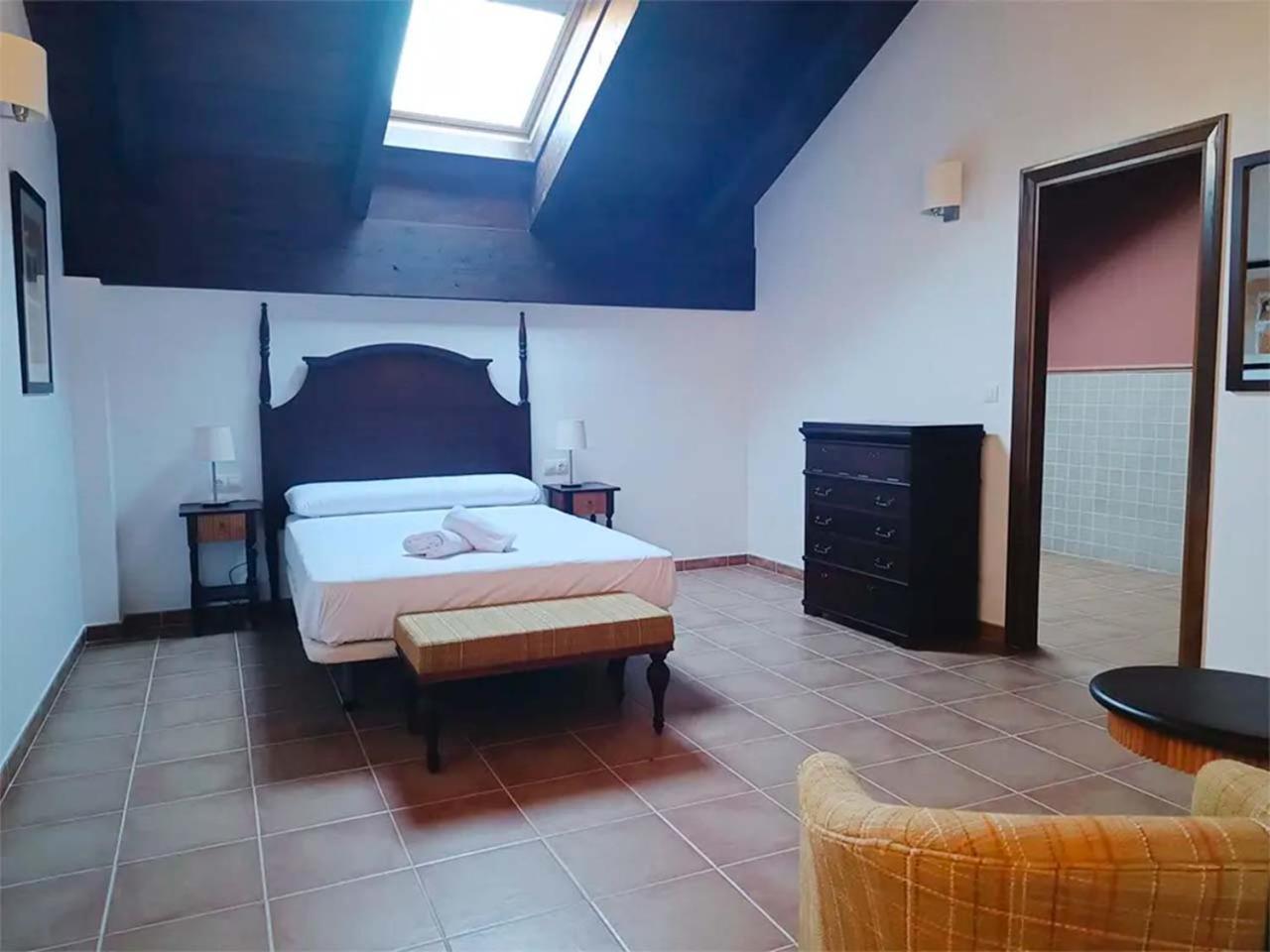 Apartamentos Jaca Mirador De Badaguas 3000 エクステリア 写真
