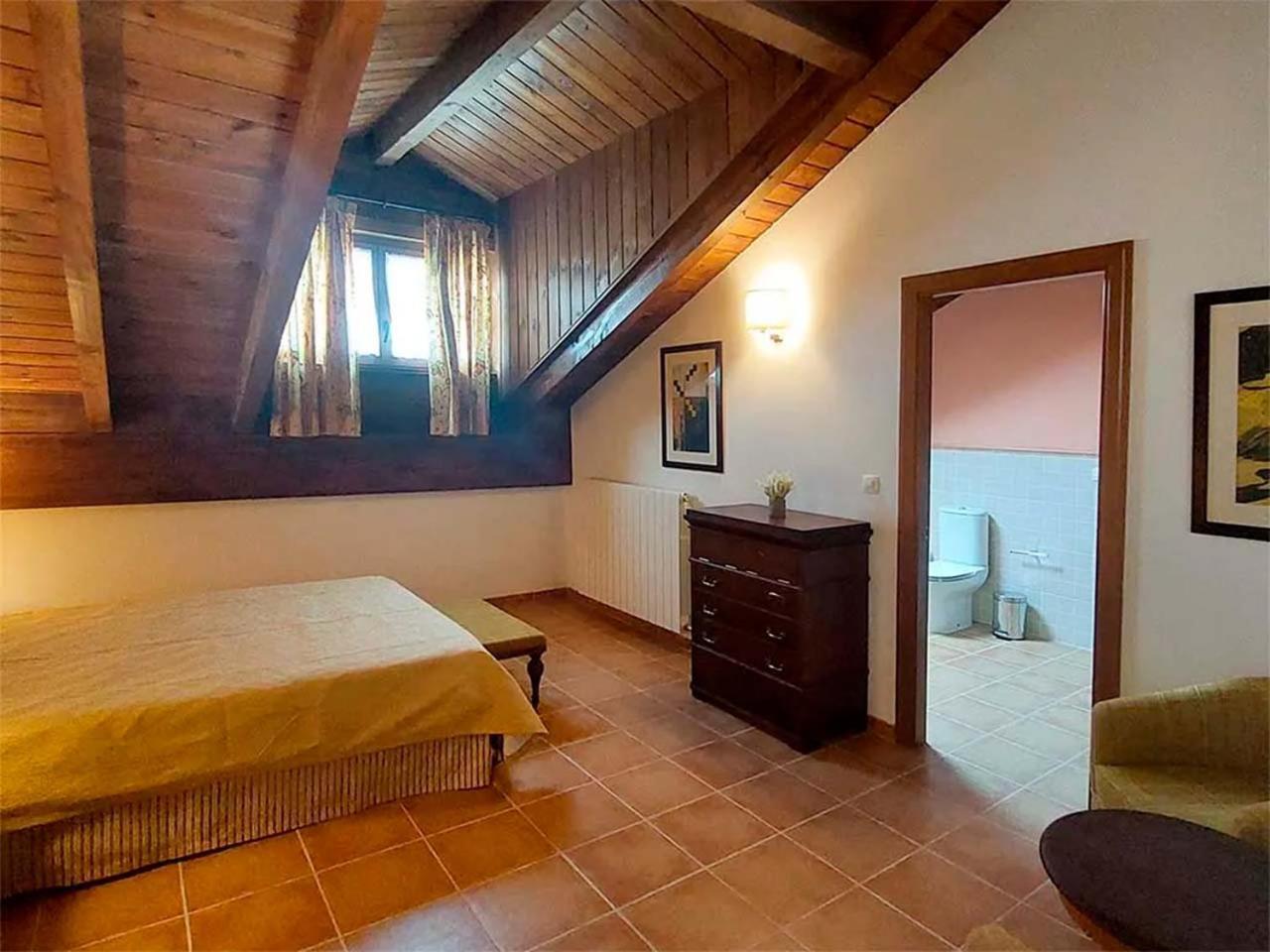Apartamentos Jaca Mirador De Badaguas 3000 エクステリア 写真