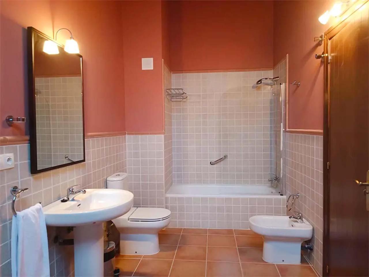 Apartamentos Jaca Mirador De Badaguas 3000 エクステリア 写真